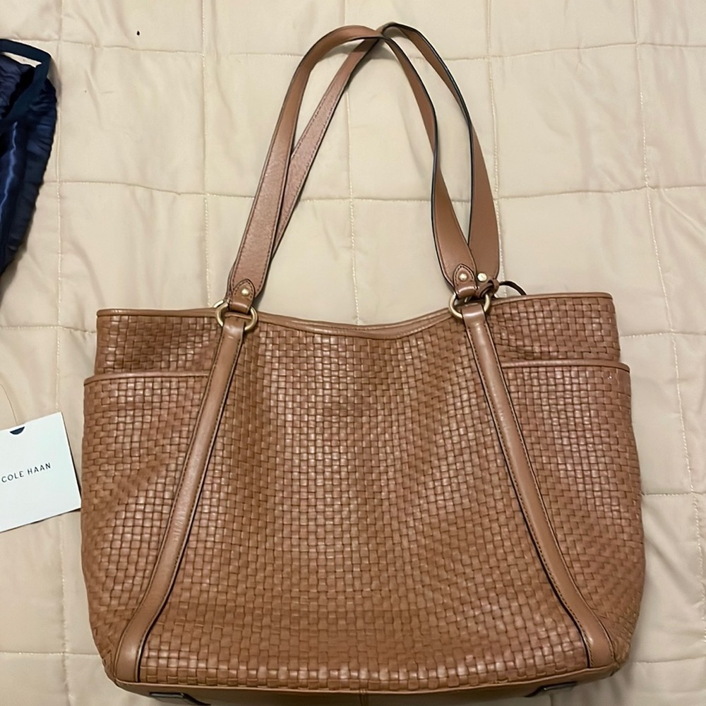 Cole Han leather shoulder bag with dust cover